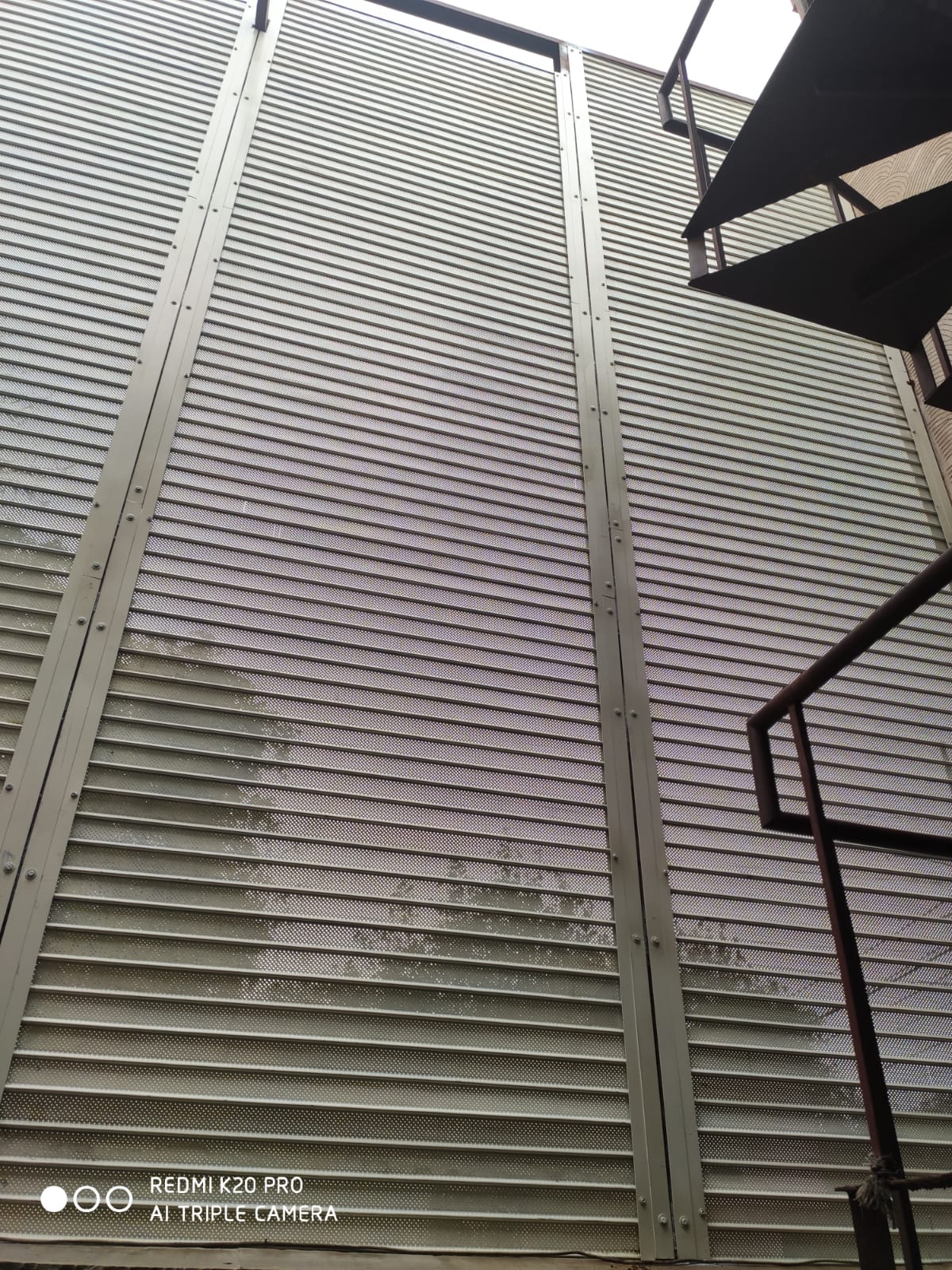 Aluminium louvre installation – louvres5