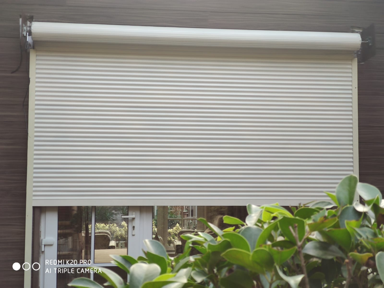 Residential shutter – soft start/stop